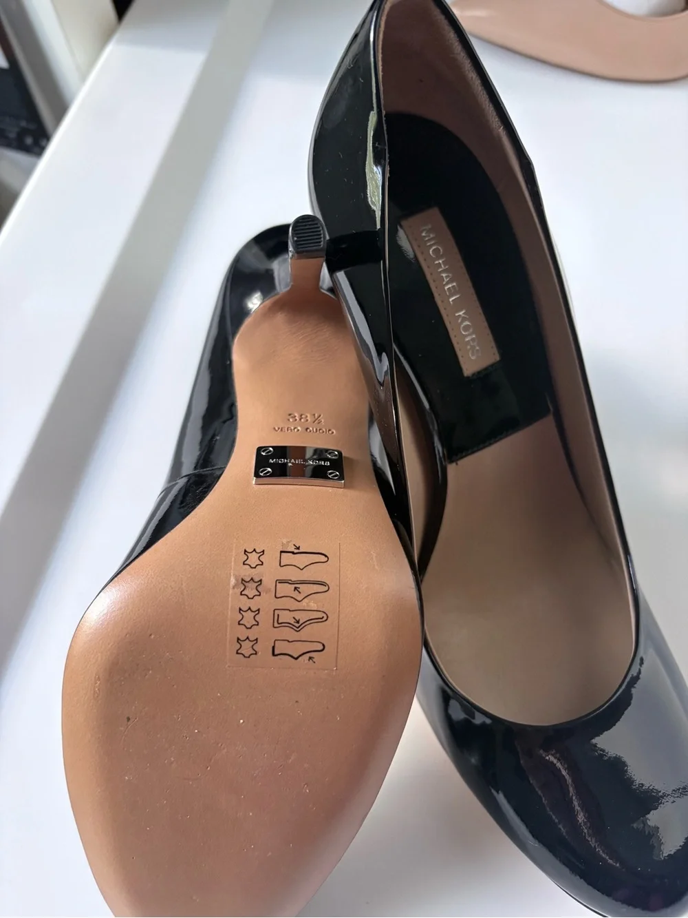 Michael Kors Black Patent Leather High Heel Pumps